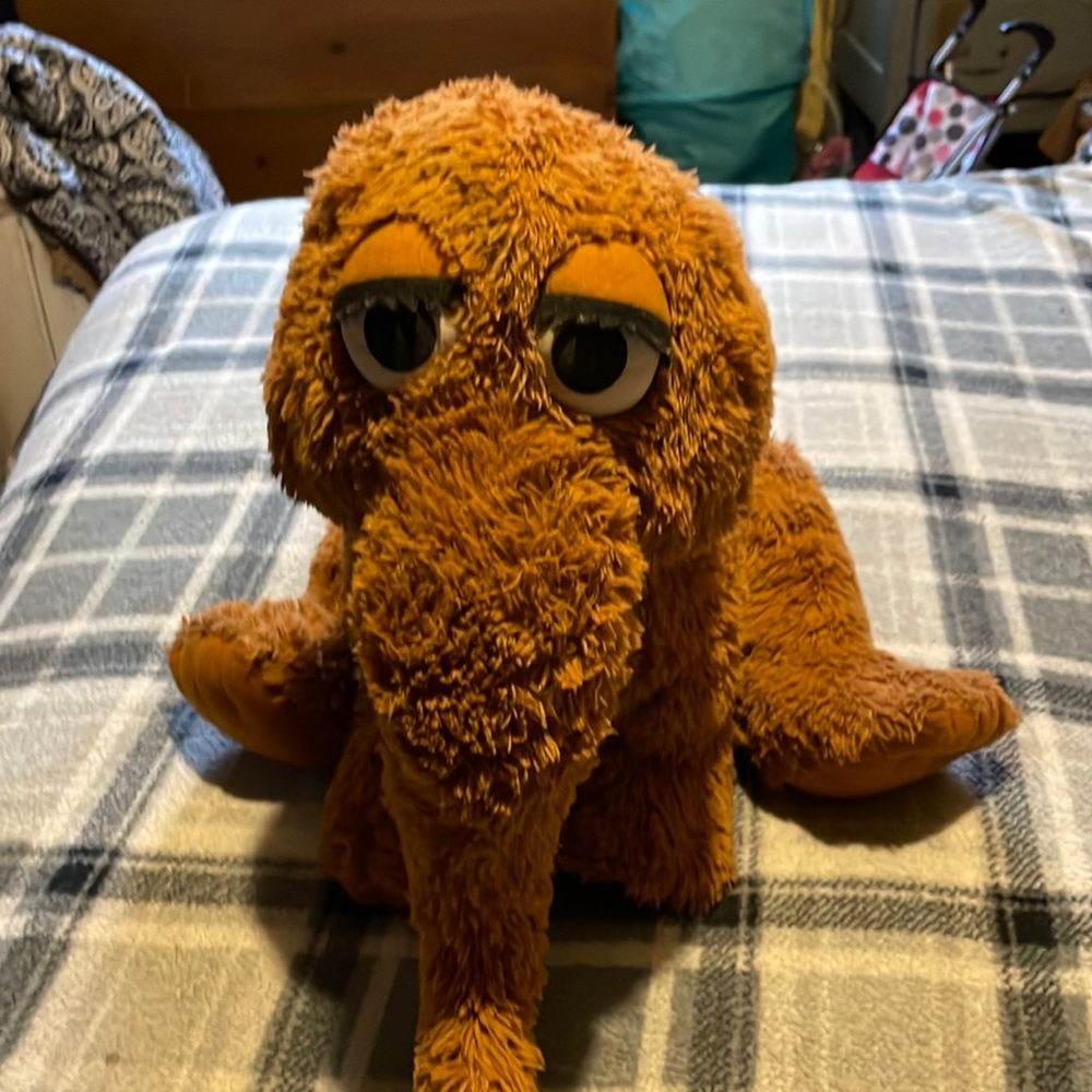 I’m selling, adorable, stuffed elephant from Sesame Street